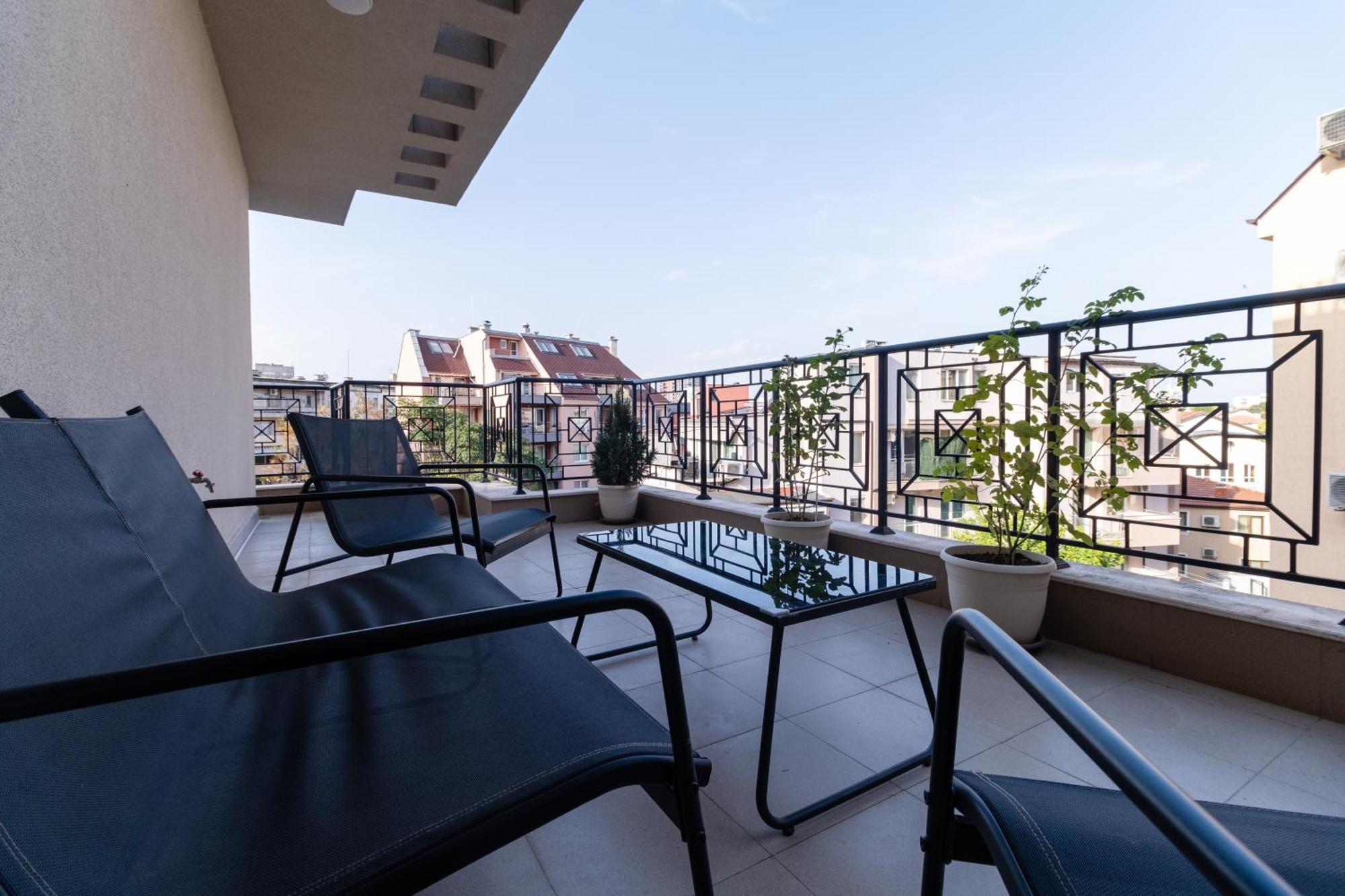 1-Bedroom Apartment With Free Private Parking Plovdiv Eksteriør bilde