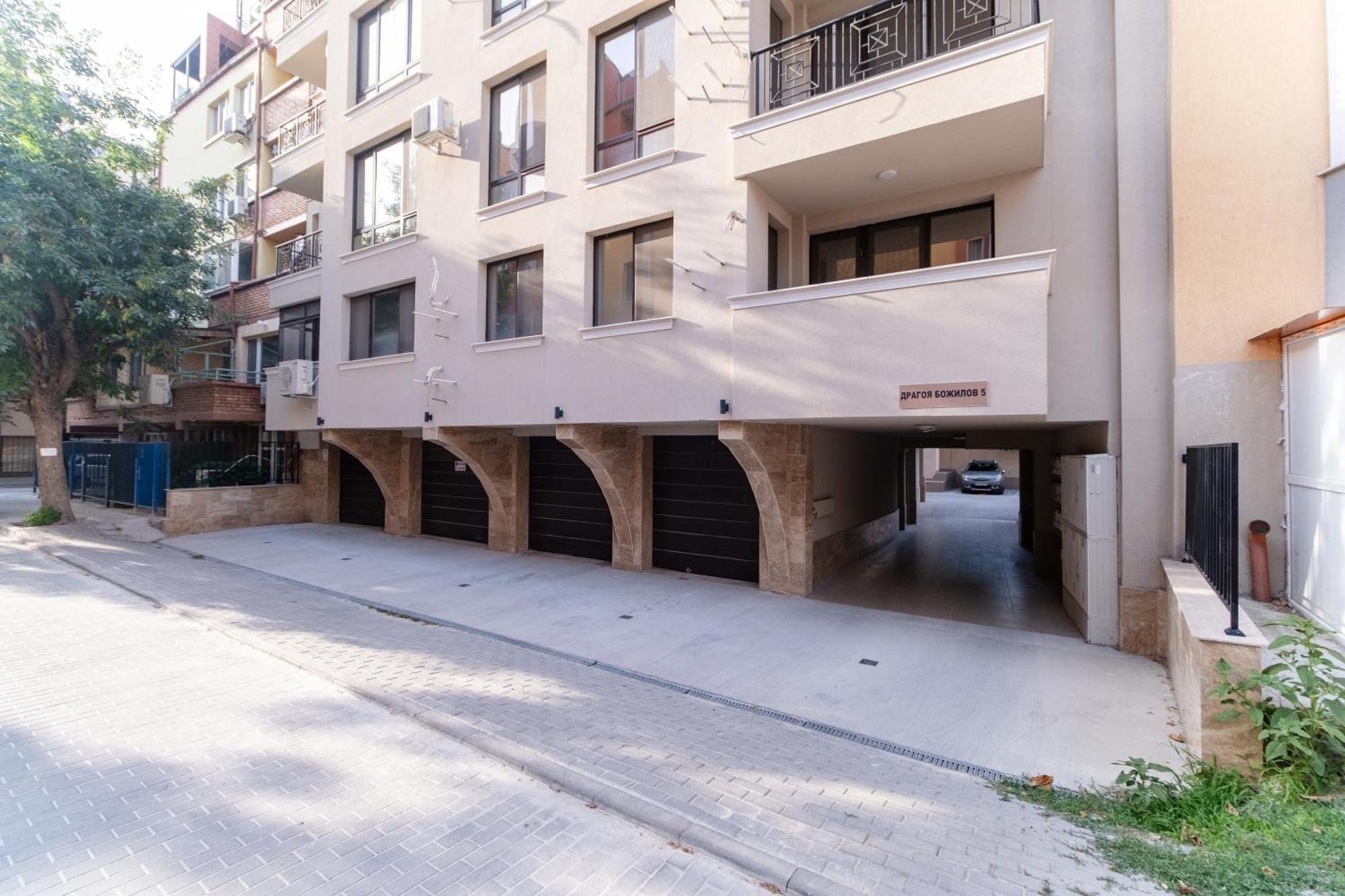 1-Bedroom Apartment With Free Private Parking Plovdiv Eksteriør bilde